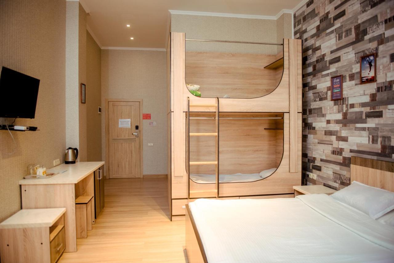 Nicehostel Aktobe Exteriér fotografie